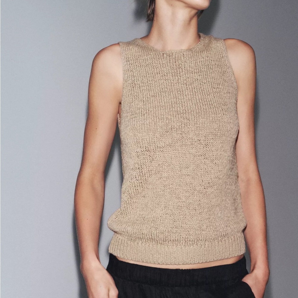NWT Zara Woven Sleeveless Top